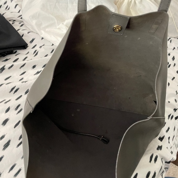 Saint Laurent Leather Shopping Tote - Picture 4 of 9